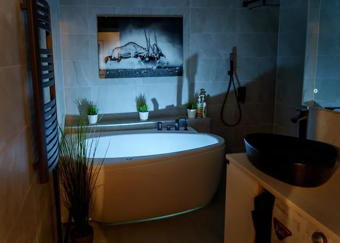 Stylish In The Heart Of Tallinn, Free Parking Апартаменты *