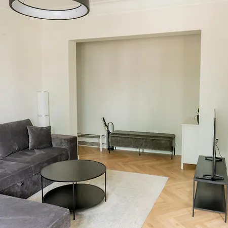 Stylish In The Heart Of Tallinn, Free Parking Apartment *